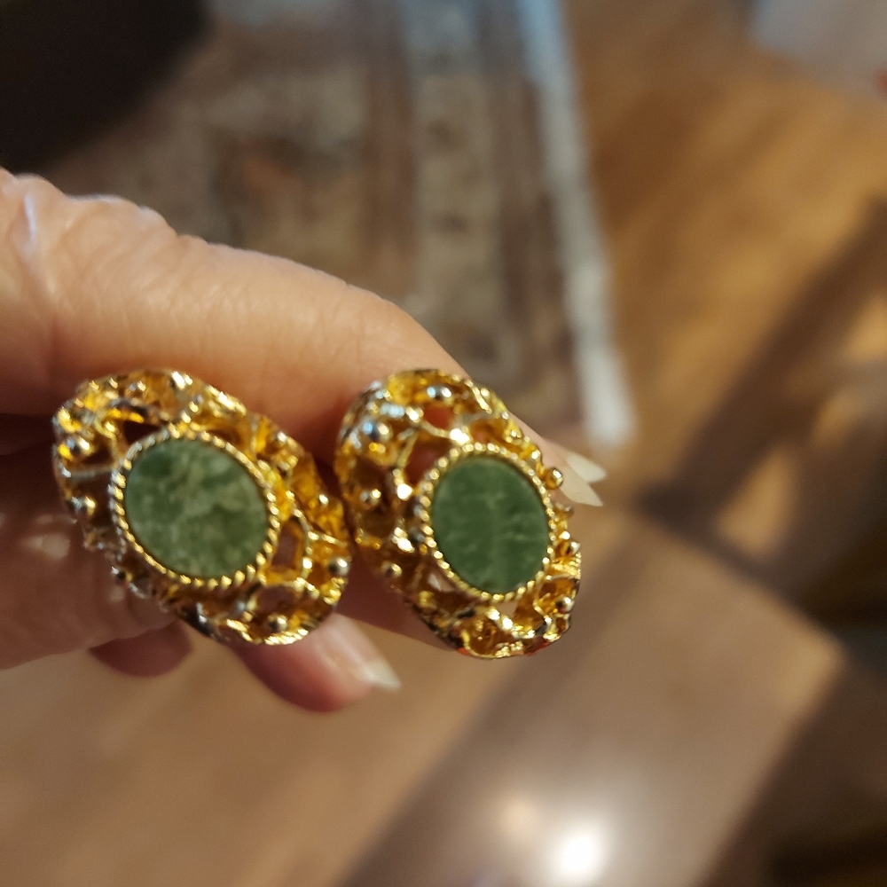 BC Jade Cuff Links